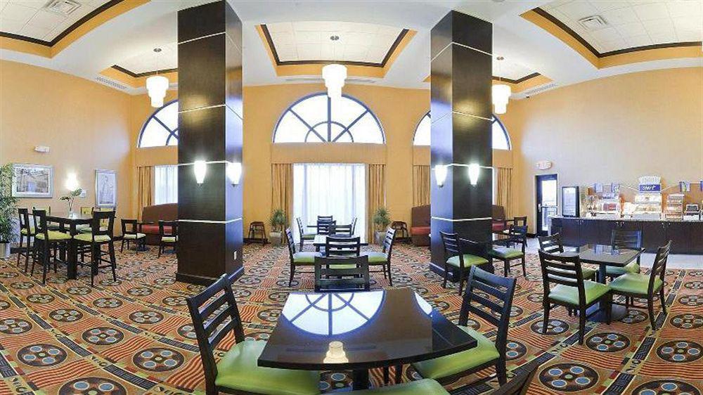 Holiday Inn Express Nashville-Opryland, An Ihg Hotel Екстер'єр фото